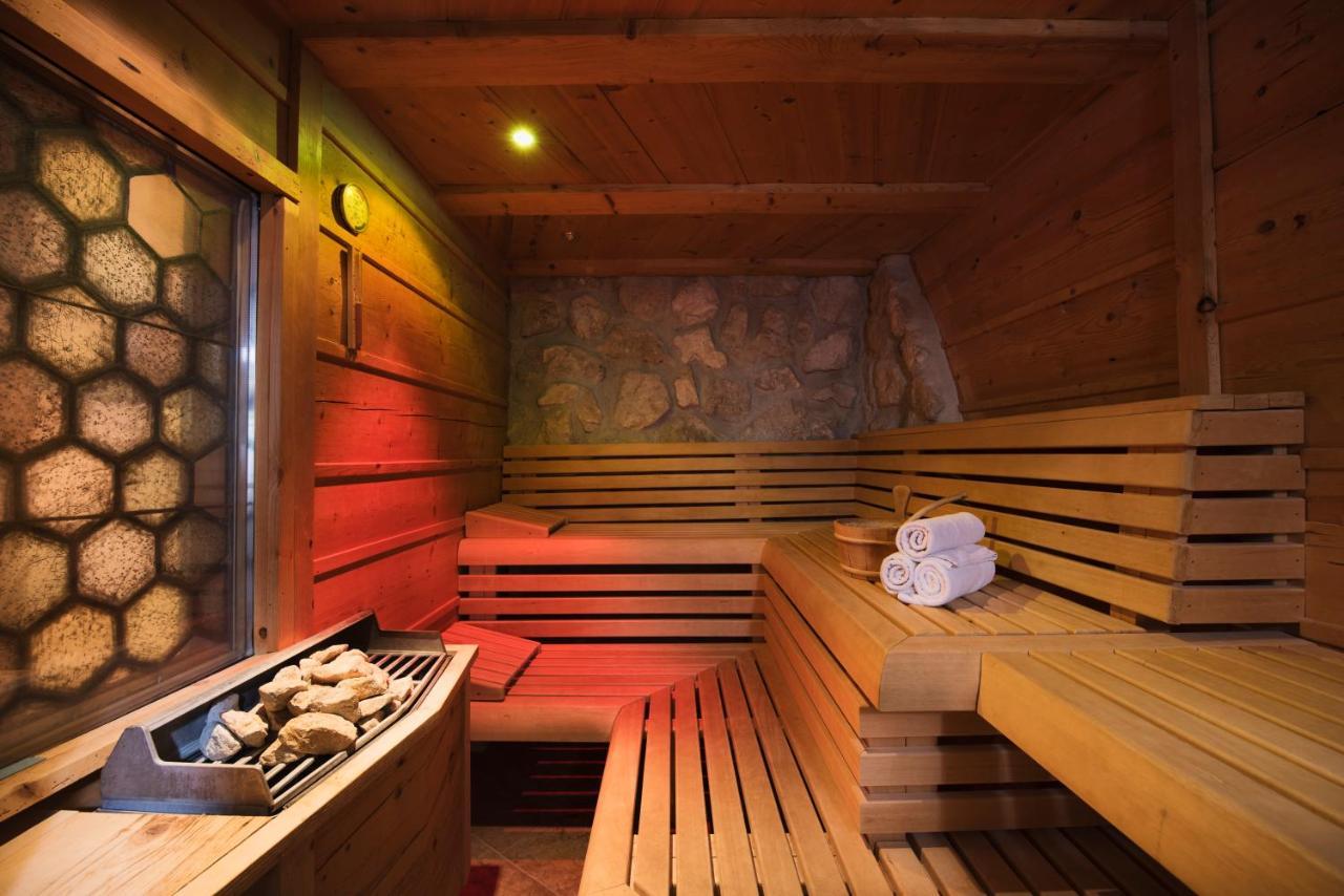 Boutiquehotel Blaue Burg 프론텐 외부 사진