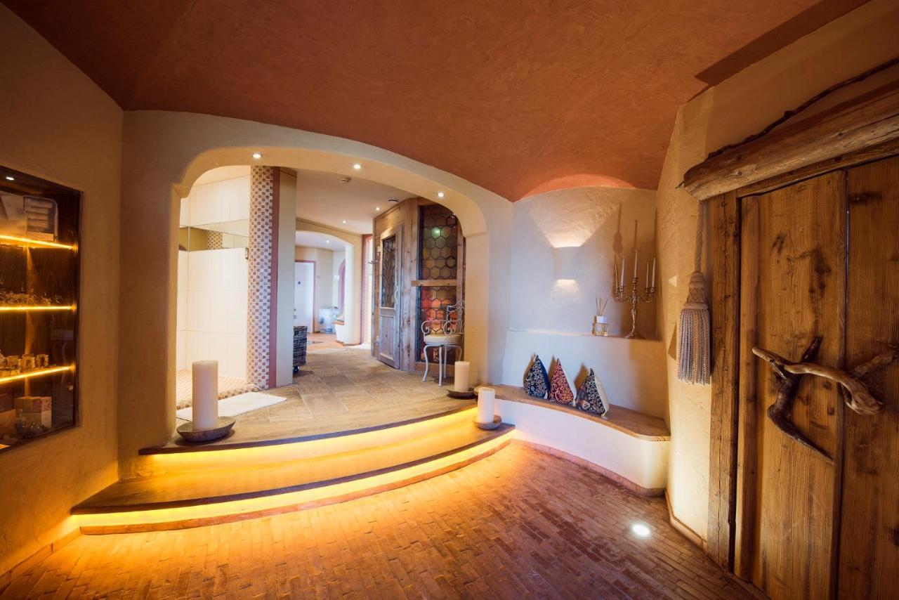 Boutiquehotel Blaue Burg 프론텐 외부 사진